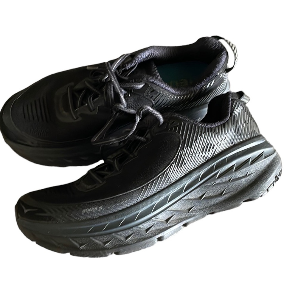 Hoka Bondi 5 black running shoes